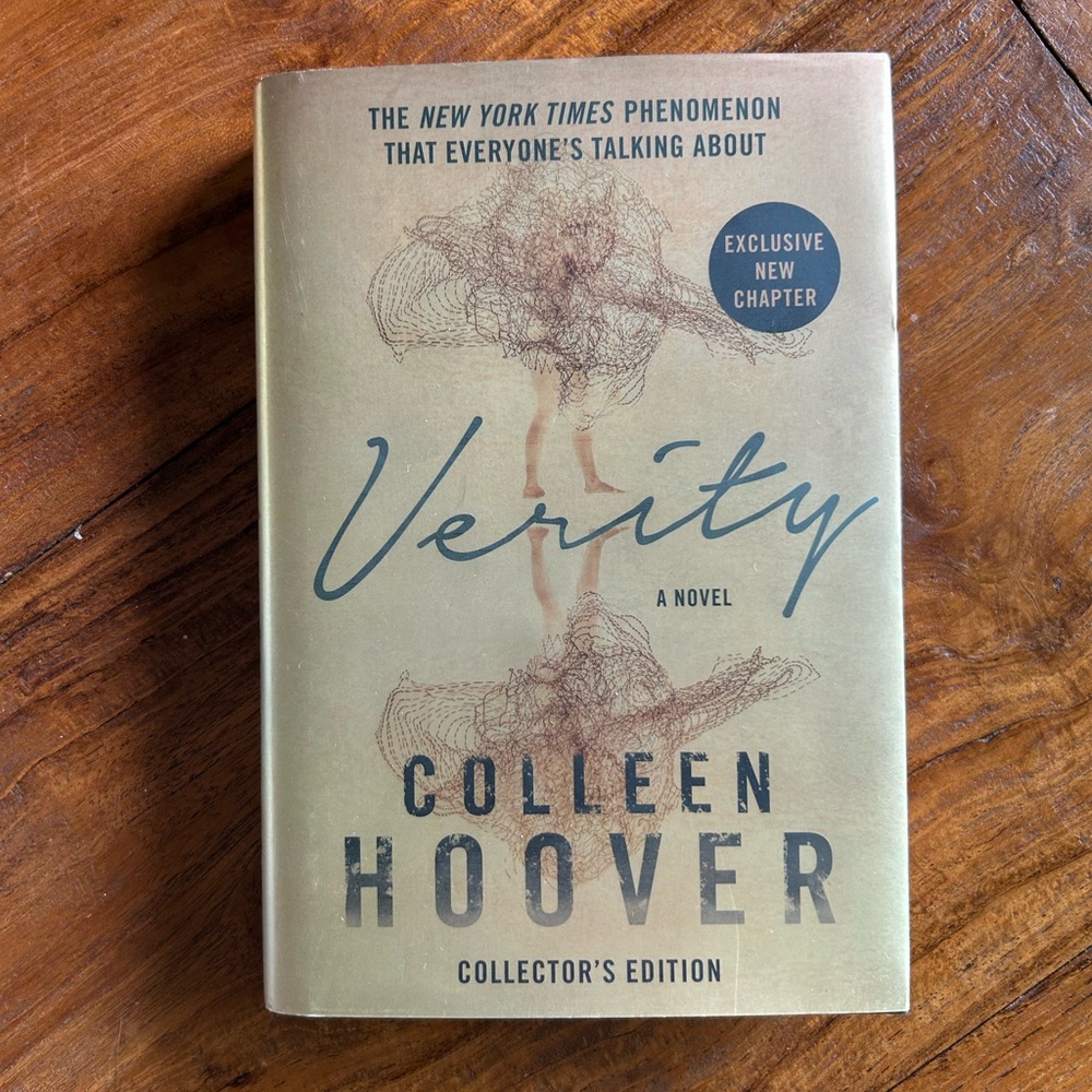 Verity by Colleen Hoover - Hardcover